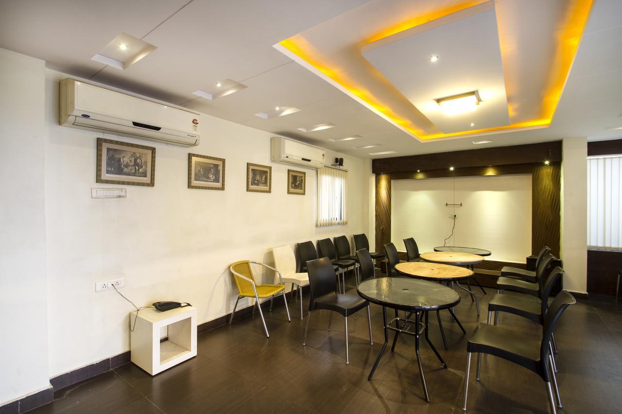 Oyo 984 Hotel Gn International Lālāguda 외부 사진